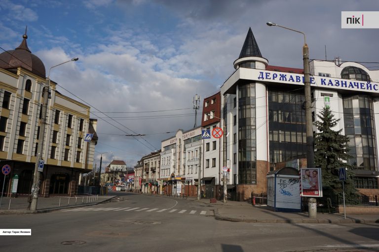 Франківськ в умовах карантину: порожні вулиці (Фоторепортаж) 10 DSC08374 novyj razmer
