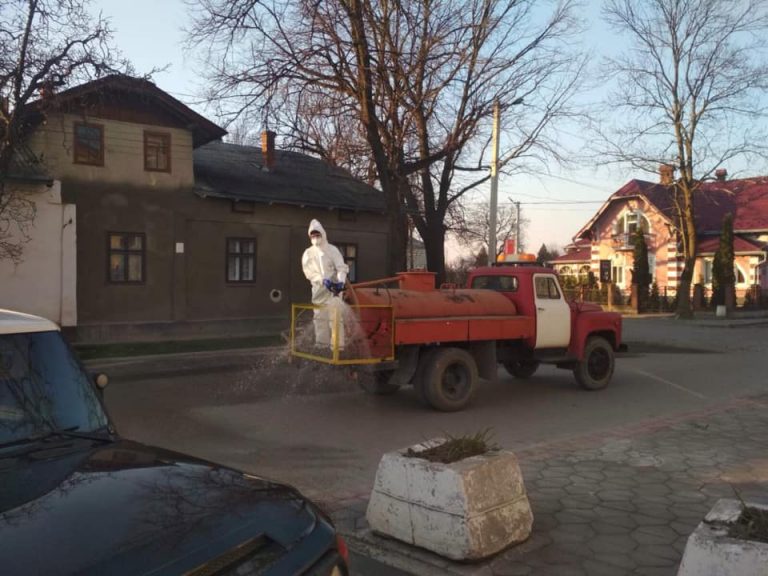 Дезінфікують Косів й Кути (ВІДЕО, ФОТО) 8 kuty