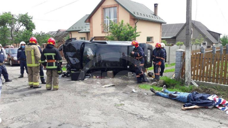 Поблизу Франківська сталася смертельна аварія (ФОТО) 4 103980322 3951373114937745 3102189428407476820 n