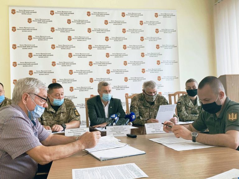 500 хлопців з Прикарпаття йдуть в армію 1 104216869 2941881205860182 2922923887436301339 o