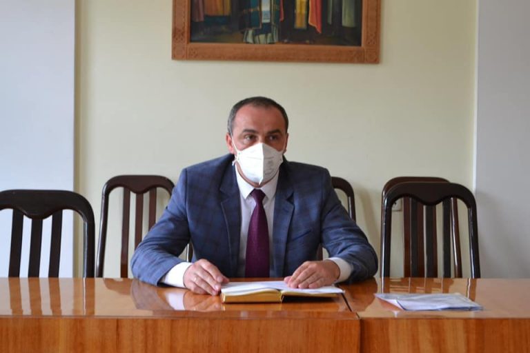 У Верховині через карантин закрили ринок 11 104949238 149847779986909 5673388224512791462 n