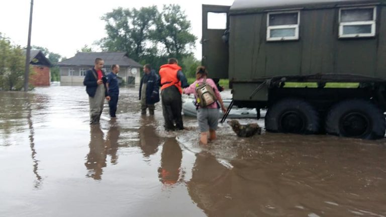 Прикарпатців евакуюють через негоду (Фото) 9 105519889 3029203830532765 7744991727095037754 n