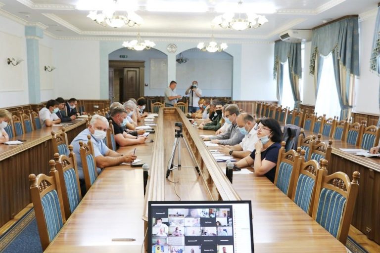 На Франківщині менш ніж за 2 тижні зафіксували 484 порушення карантинних вимог 11 106634169 2693123670922945 3937303253542617880 o