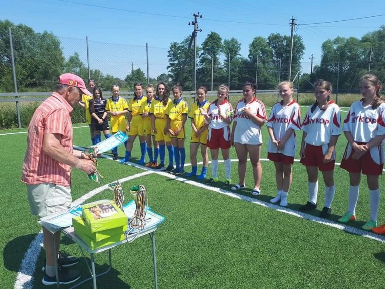 У Калуському районі провели спортивні змагання з мініфутболу та настільного тенісу 8 175