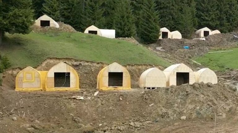 До казкового містечка Гобітхіл пускатимуть не всіх туристів 12 2c72b592fe51ed6e