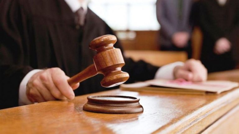 На Прикарпатті судитимуть державного посадовця 7 a73d286567661eb5821e42508b2ee5b9