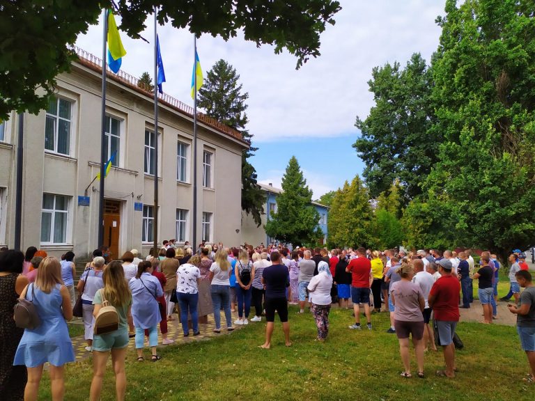 У Городенці люди вийшли на мітинг (ФОТО, ВІДЕО) 6 117948030 2955233154606070 6217708977061677603 o
