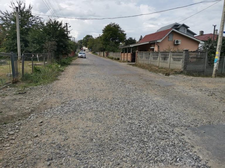 Дорога Клузів-Угринів дочекалась капітального ремонту (ФОТО) 4 118153520 149266550194994 6099362634904820000 n