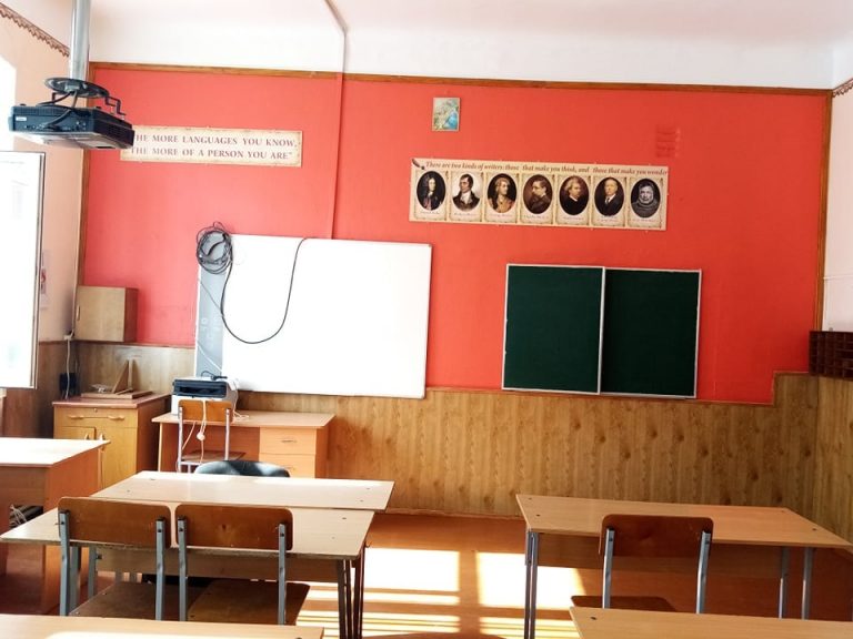 В городенківській гімназії зробили креативний ремонт (ФОТО) 10 118520417 1172308263145173 4701441340584306962 n