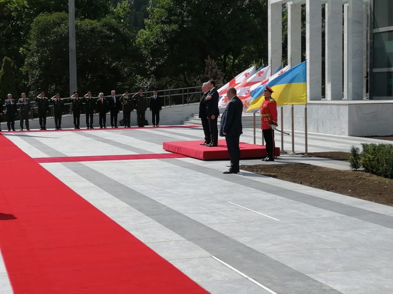 Україна та Грузія підписали програму співробітництва у сфері оборони 1 8b677b95e470b7c35be520f3f395c5884195ad2a