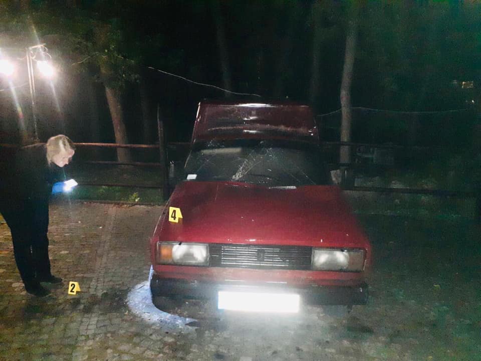 Поліцейські розслідують підпал авто у Яремче