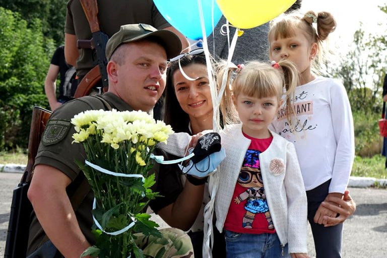На Івано-Франківщину повернулися бійці, які два місяці несли службу в зоні ООС (ФОТО) 10 120007606 4801226976584571 3391501768828214226 n