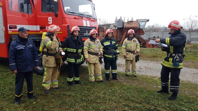Чи можуть рожнятівські рятувальники гасити пожежу без води