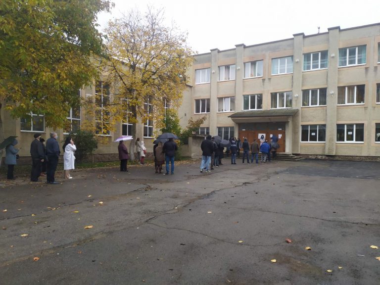 Станом на 13 годину проголосували 16,2% франківців (ФОТО) 9 122349519 3811594715558026 3050358895294625417 o
