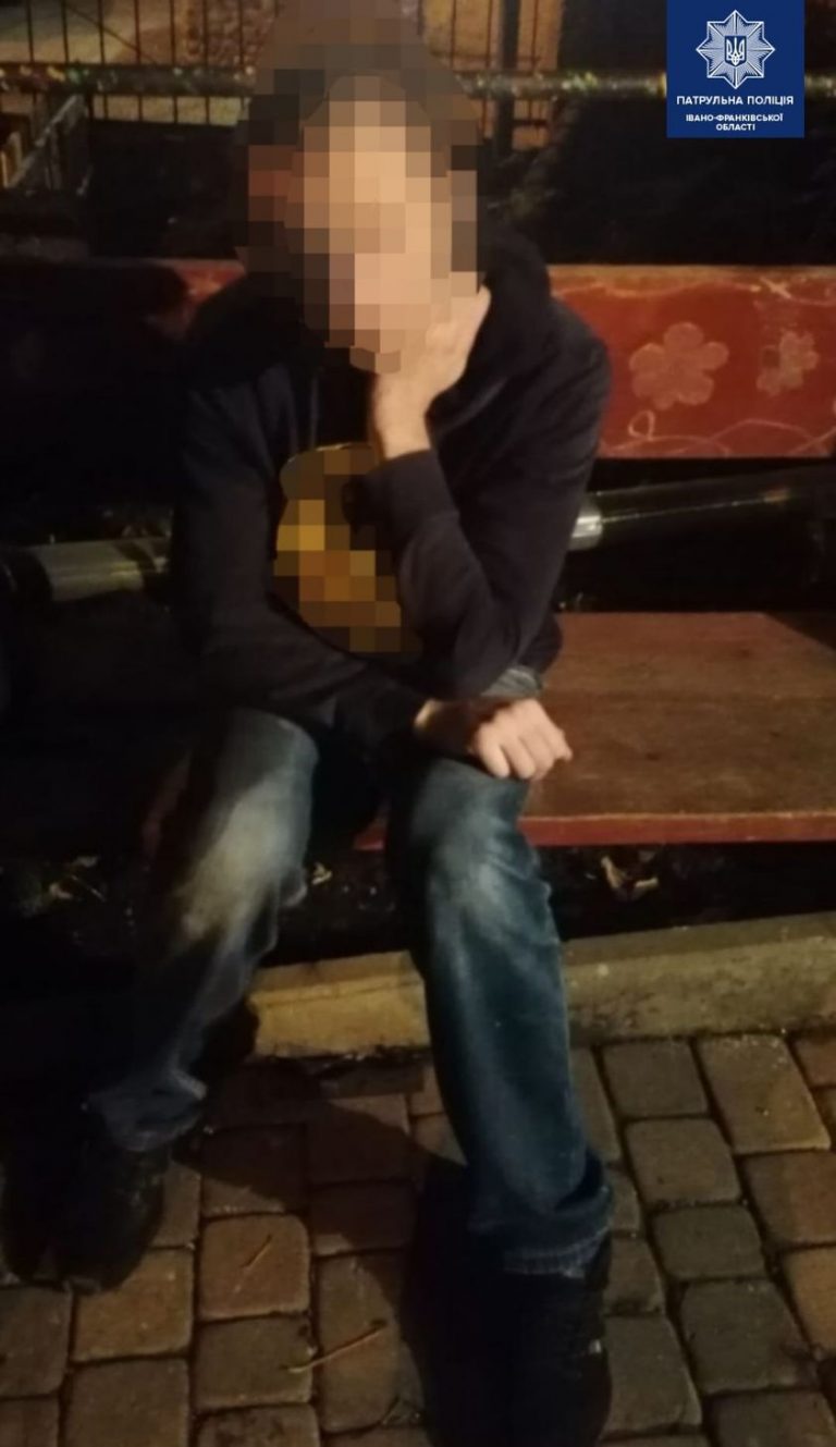 "Був стомлений та неохайний": у Франківську знайшли чоловіка (ФОТО) 4 122842227 3500221673395274 4388257192827611079 o