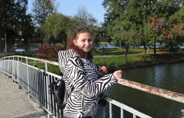 "Люди Прикарпаття": біля міського озера в Івано-Франківську (ФОТО) 10 "Люди Прикарпаття": біля міського озера у Франківську"