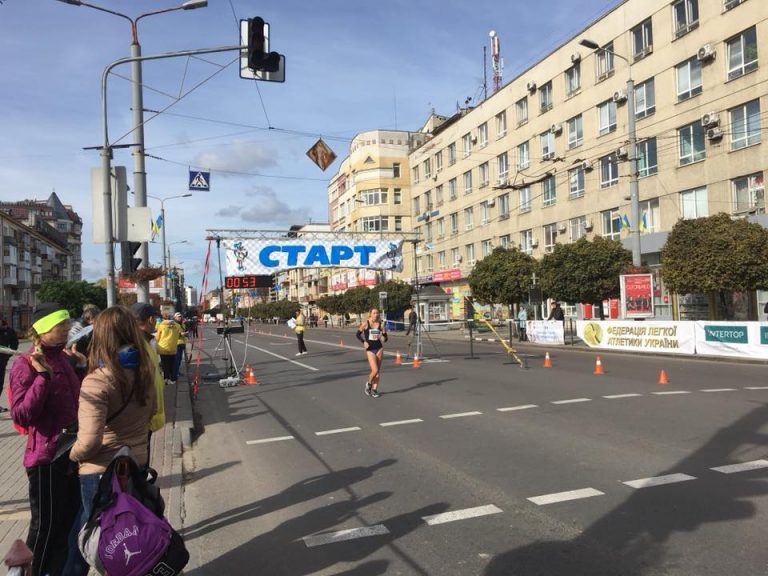 В Івано-Франківську змагатимуться скороходи: рух транспорту перекриють (СХЕМА) 3 22406456 1576954092327667 1840421542335370652 n