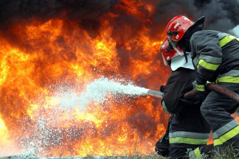 На Франківщині горіли будинок і сміття 9 6776768 44 1 e1554126567542