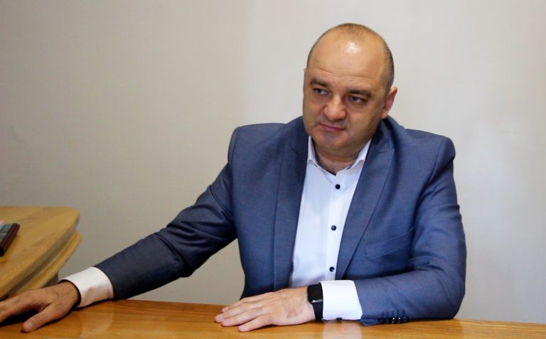 Подякою прем'єр-міністра України відзначений головний державний санітарний лікар Франківщини 12 Подяку прем'єр-міністра України отримав головний державний санітарний лікар Франківщини
