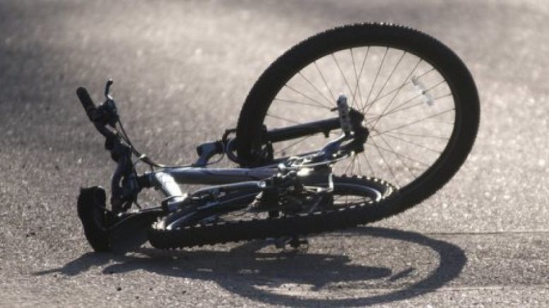15 січня близько 20:40 на вулиці Мазепи трапилася ДТП: автомобіль наїхав на велосипедиста.