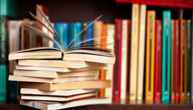 books 1024x588 1