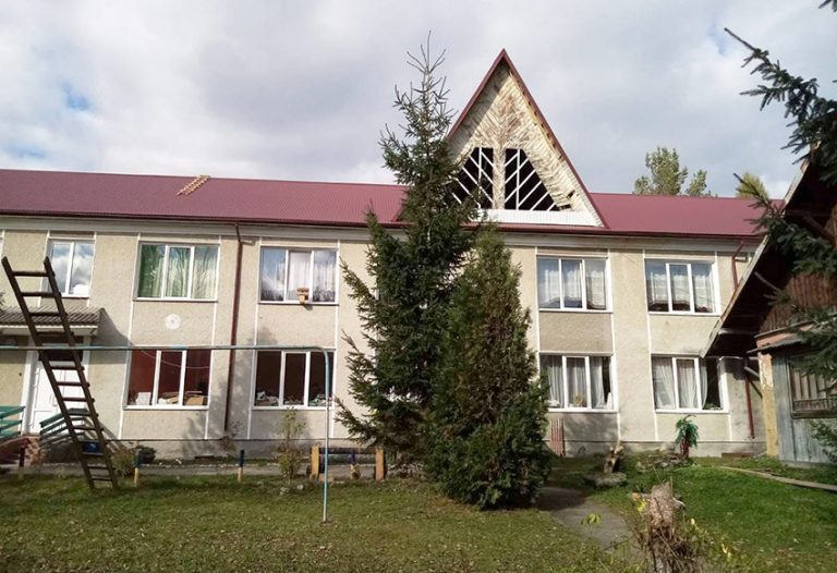 Японія допомагає розвинути інфраструктуру Верховини (ФОТО) 12 sadok 1