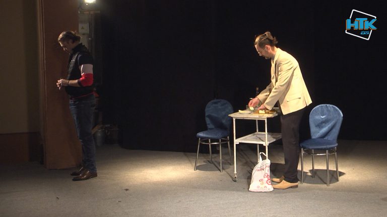 В Коломийському театрі прем'єра у день виборів (ВІДЕО) 10 teatr premjera 231020