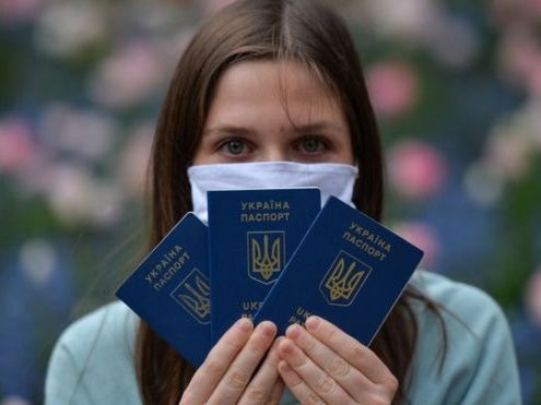 Рогатинський районний відділ міграційної служби закривають на карантин 11 Рогатинський районний відділ міграційної служби тимчасово припиняє роботу