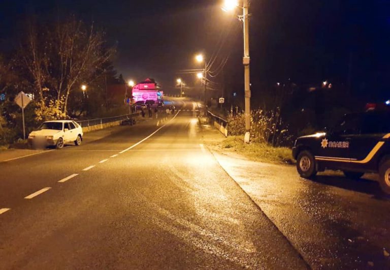 ДТП у Яремчі: слідчі з'ясовують деталі та причини (ФОТО) 1 ДТП у Яремчі