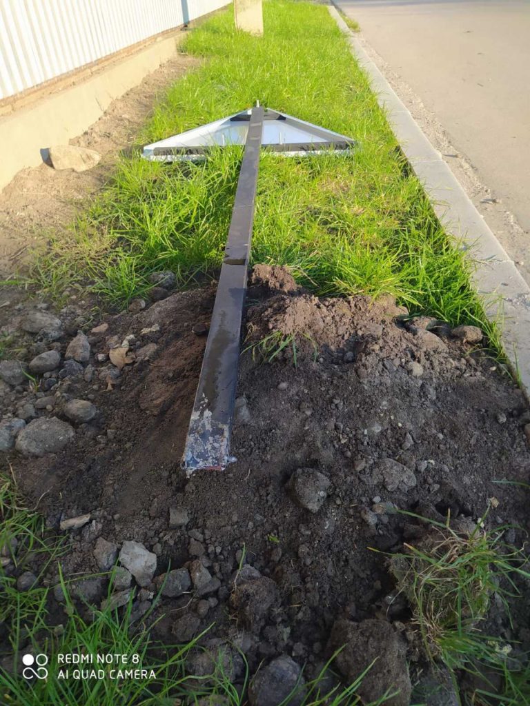 Розшукують вандалів, які нашкодили громаді Котиківки у Городенківському районі 9 У Городенківському районі
