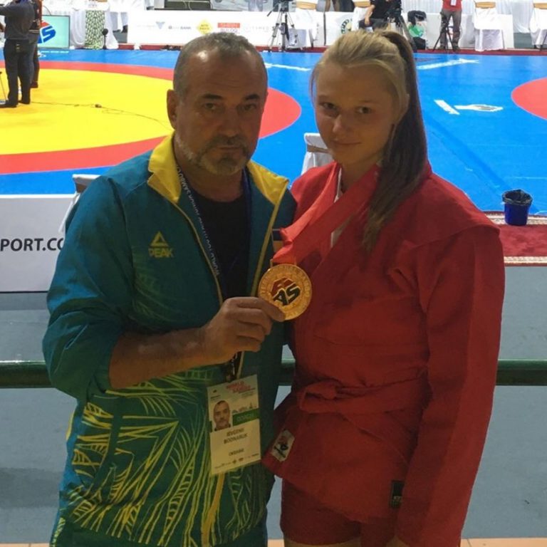 Спортсменка з Рожнятівщини здобула золото на Чемпіонаті світу з самбо 3 Спортсменка з Рожнятівщини здобула золото на Чемпіонаті світу з самбо