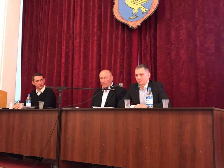 У Бурштині майже сформували "кабінет" нового мера: є питання 9 У Бурштині