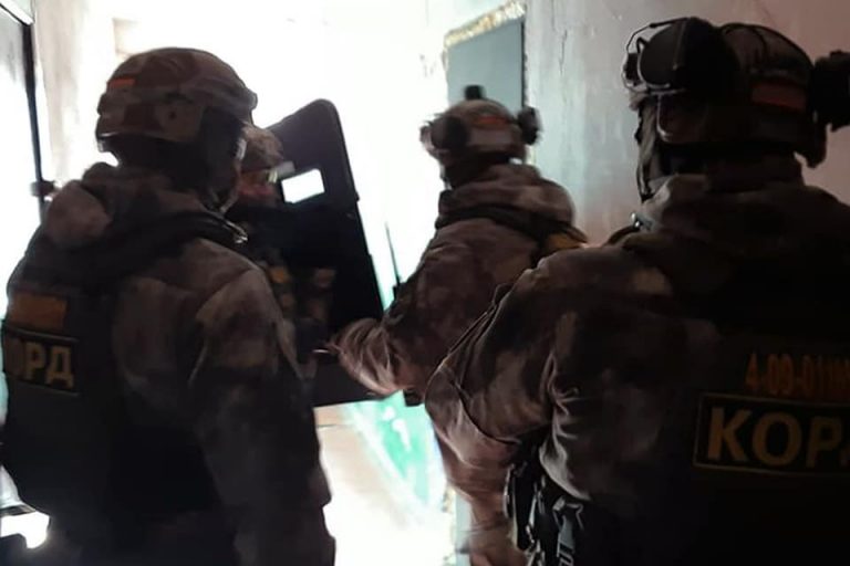 На Прикарпатті поліцейські викрили групу наркоторговців (ФОТО)