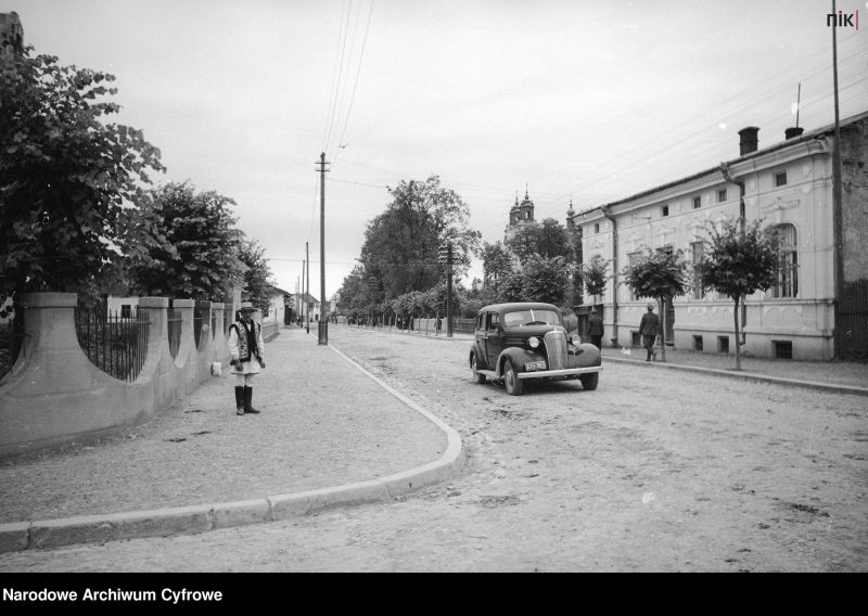 Богородчани 100 років тому: унікальні світлини та поштівки (ФОТО) 10 a3b03ed149bc78d39538382e5cc18deeac46aae497c415ddc03f028ff989d664 max scaled
