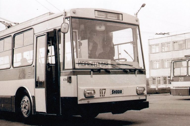 Ретро Івано-Франківськ: як у місті з'явилися легендарні тролейбуси "Шкода" (ФОТО) 1 130556087 3589986511069533 3455324204834931714 o