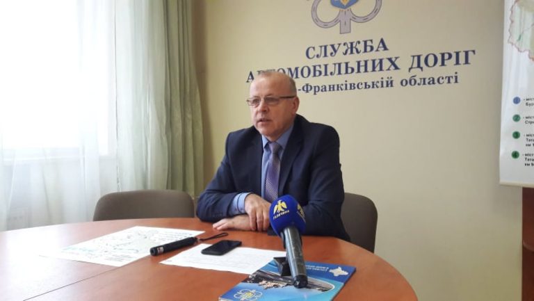 На Франківщині цього року відновили доріг в п'ять разів більше, ніж у 2018 році - Василь Бужак