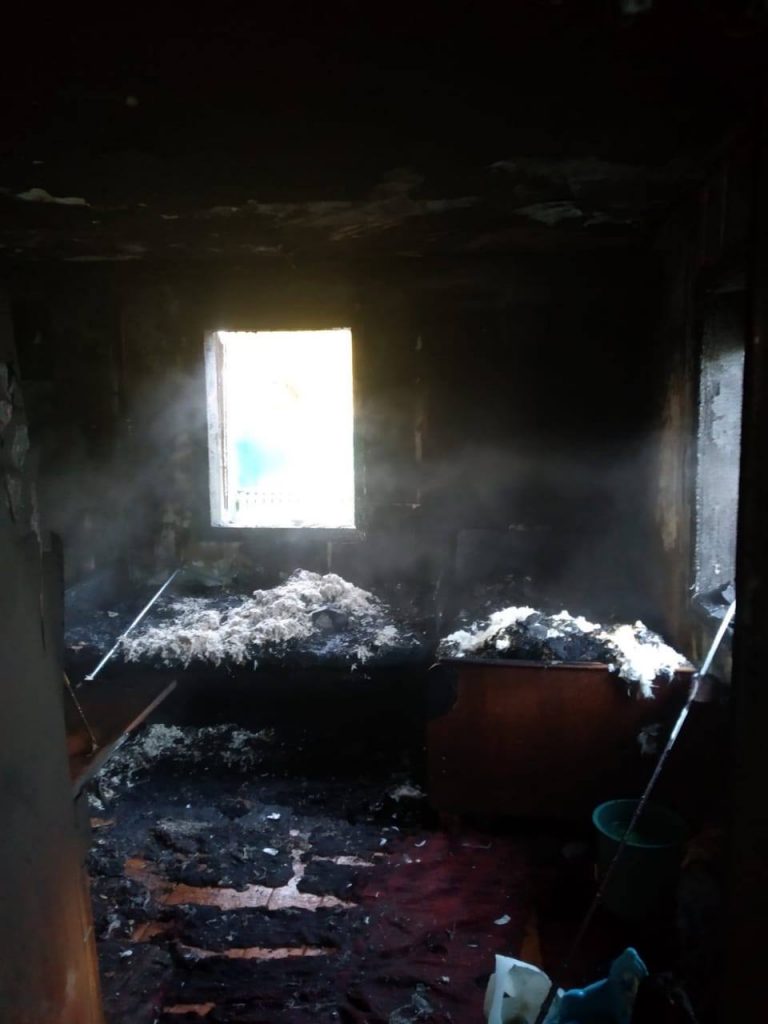 На Богородчанщині смертельна пожежа: загинув 2-річний хлопчик (ФОТО) 9 На Богородчанщині смертельна пожежа: загинув 2-річний хлопчик (ФОТО)