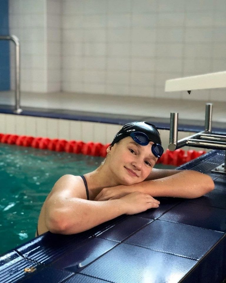 Калуська спортсменка стала чемпіонкою України з плавання (ФОТО) 3 Калуська спортсменка стала чемпіонкою України з плавання (ФОТО)