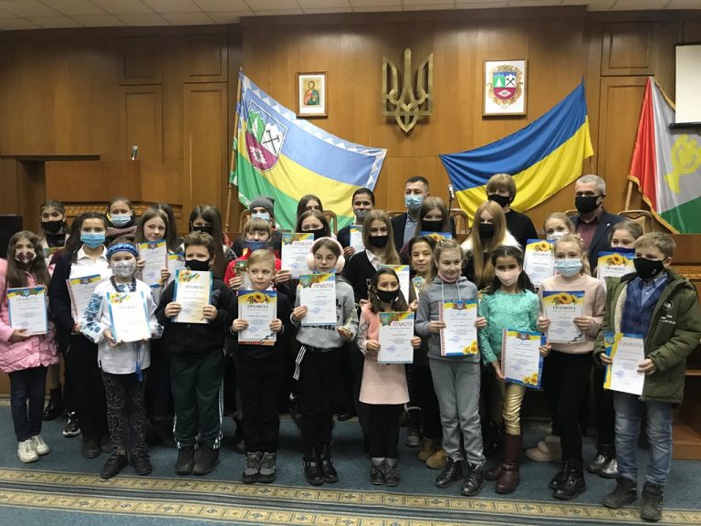 На Косівщині нагородили переможців фестивалю дитячої творчості (ФОТО) 2 На Косівщині нагородили переможців фестивалю дитячої творчості