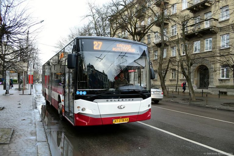 "CityBus": у Франківську за рухом транспорту можна стежити за допомогою нового додатку 6 66