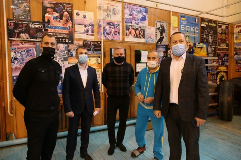 Заклади спорту Надвірнянщини та Ворохти перевірив заступник голови ОДА (ФОТО) 4 IMG 1799