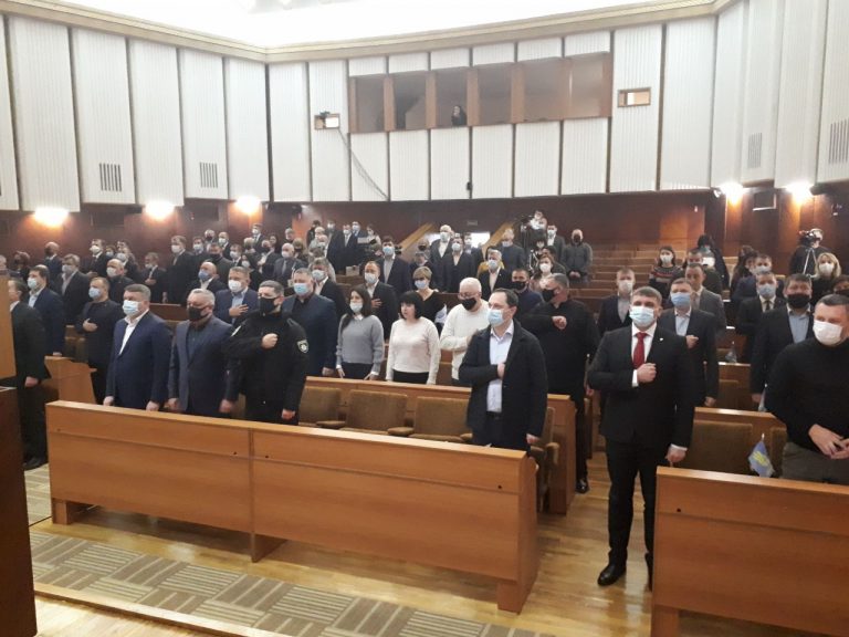 Розпочала роботу сесія Івано-Франківської облради: основне питання - бюджет області на 2021 рік (ФОТО) 11 a8ff88fd b905 4ffe 8cba ae337fad07be