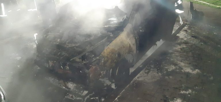 Цієї ночі в Івано-Франківську горіли дві автівки. Підозрюють підпал (ФОТО) 8 135478228 3567795363340273 7170556240500326380 o