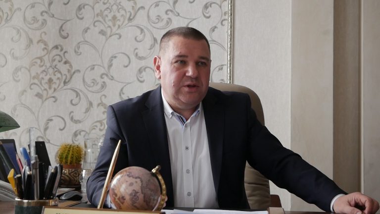 Відео анонс: на гострі питання відповідає начальник міграційної служби в області Сергій Саєв