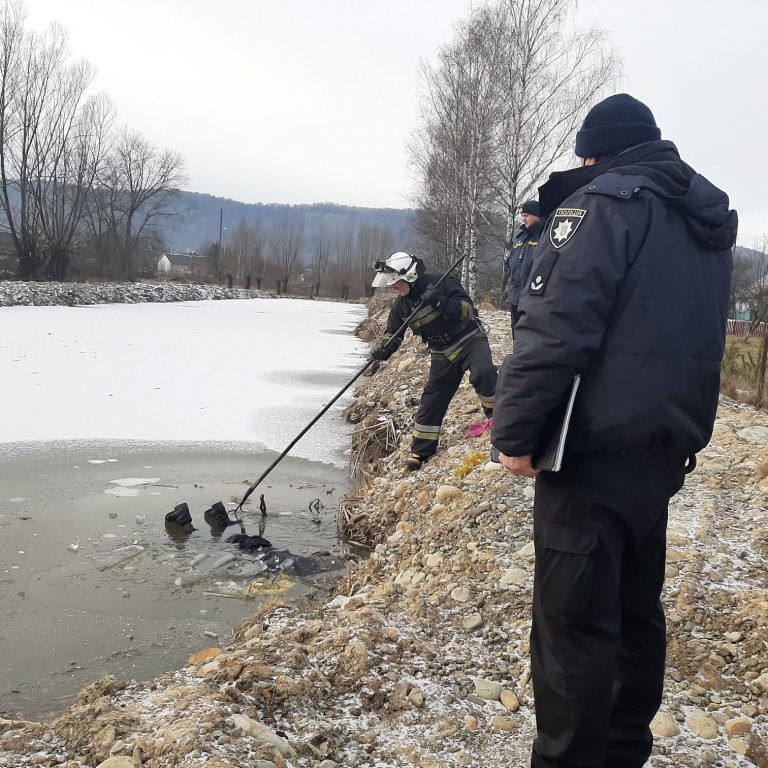 В Долинському районі у ставку втопився чоловік (ФОТО)
