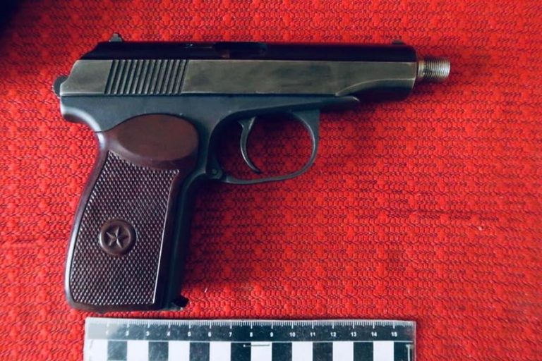 У Коломиї в чоловіка виявили незареєстровану зброю 1 Коломия, незаконна зброя