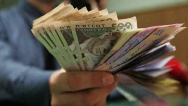 На Тисмениччині 79 роботодавців отримали матеріальну допомогу на період карантину