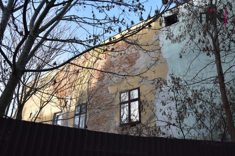 Івано-Франківськ навиворіт: вулиця Грушевського (ФОТОРЕПОРТАЖ) 14 DSC 0171 scaled