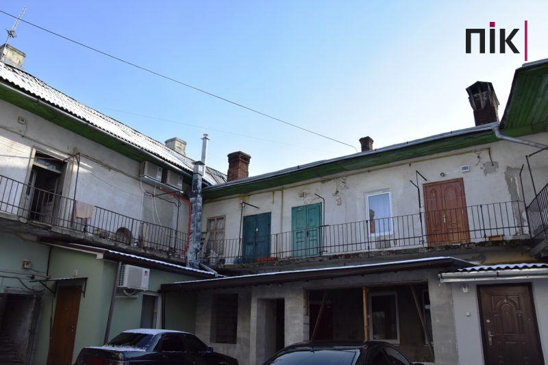 Івано-Франківськ навиворіт: вулиця Грушевського (ФОТОРЕПОРТАЖ) 17 DSC 0174 scaled