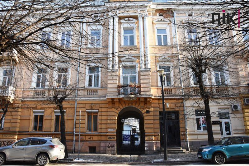 Івано-Франківськ навиворіт: вулиця Грушевського (ФОТОРЕПОРТАЖ) 25 DSC 0194 scaled